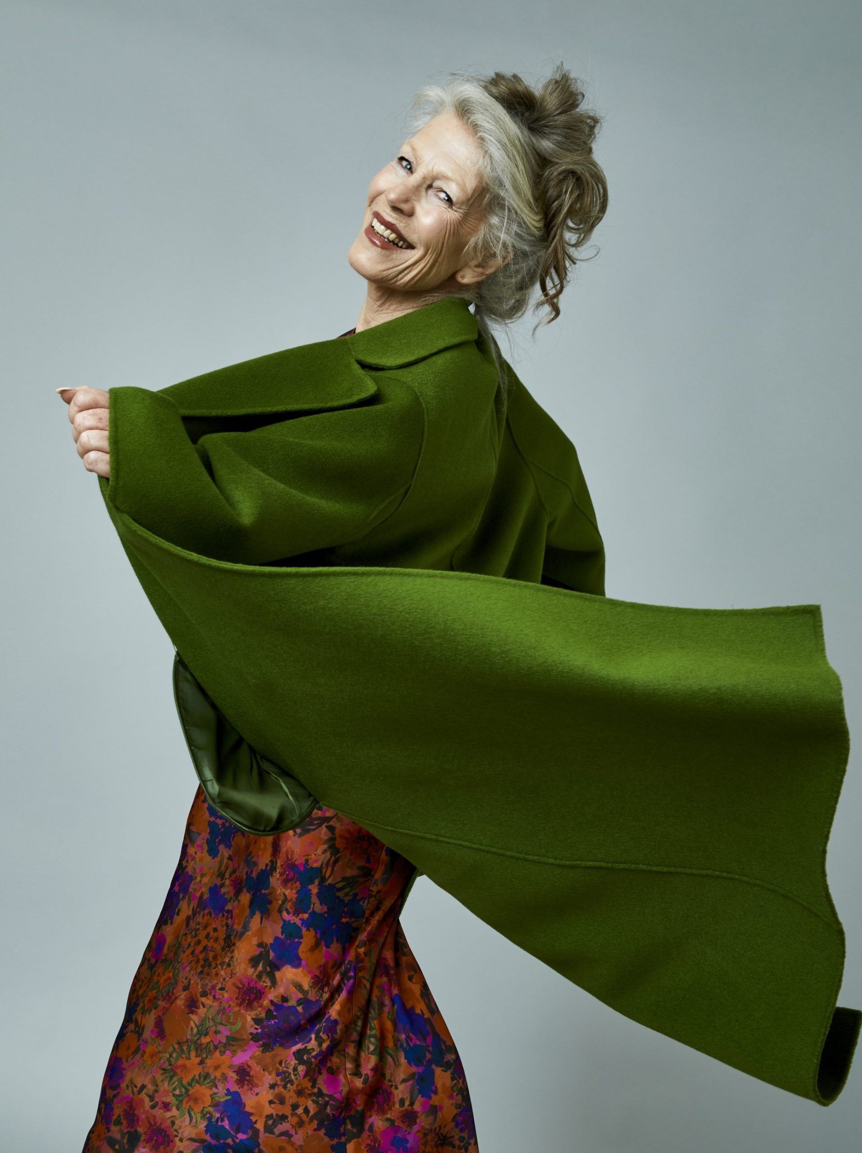 Inge Ladd - Thomas Kenny - Studio - 30